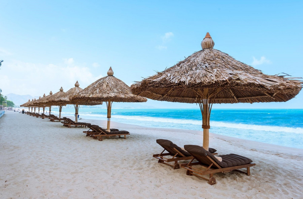 Как дёшево отдохнуть на море?