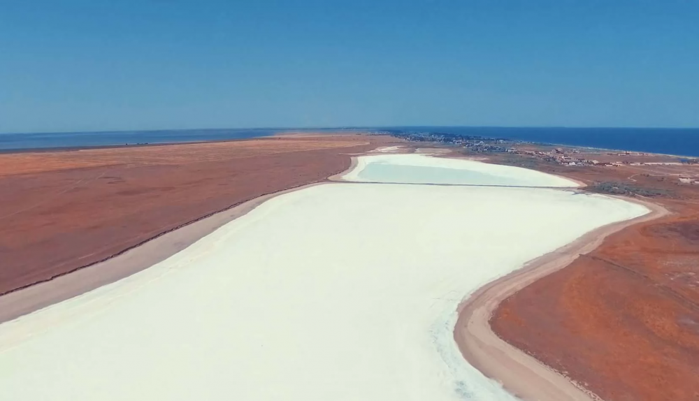 Зябловское озеро на Арабатской Стрелке