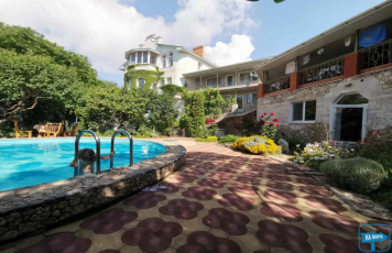 Отель “Наутилус” Совиньон