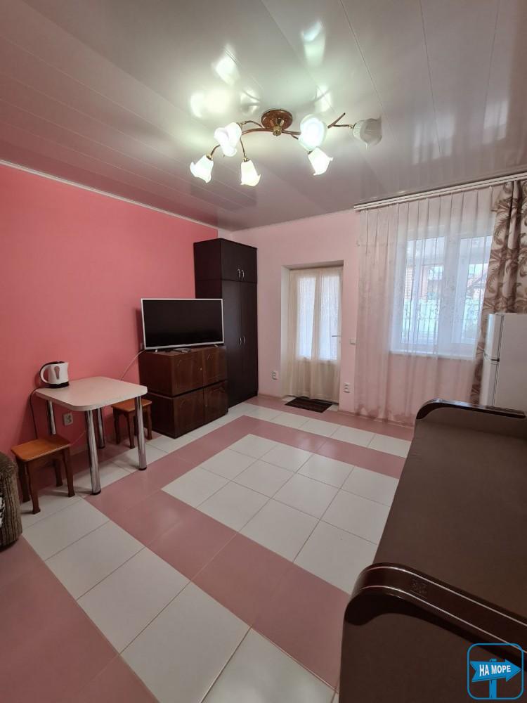 Приватне домоволодіння "Вікторія"