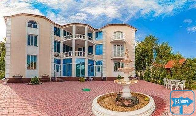 Отель «Аркадия»