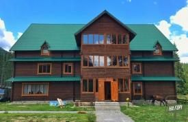 Отель "Юрая"