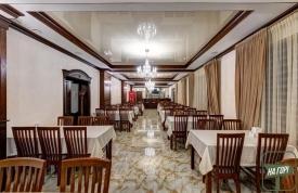 Отель "Continental"