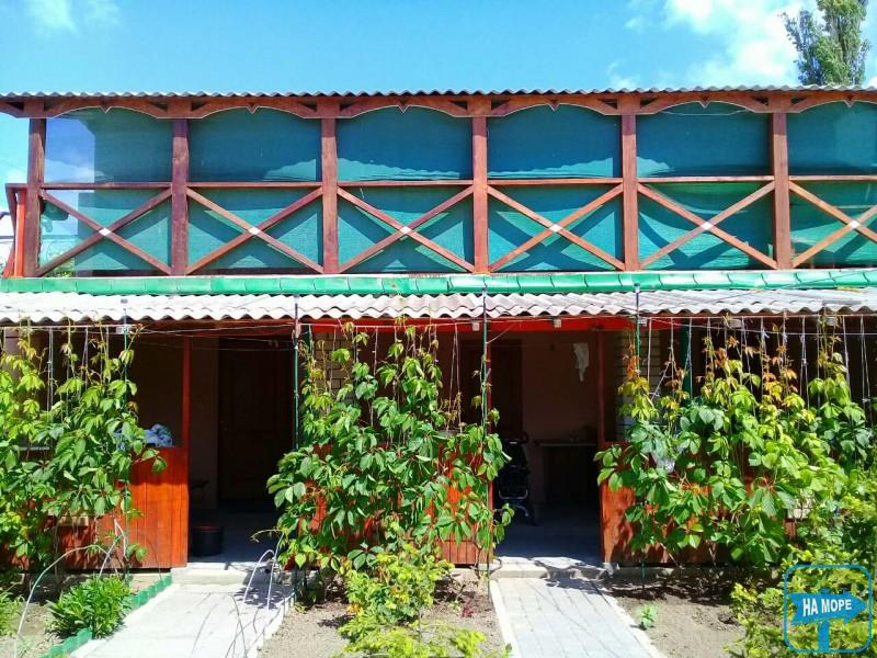 Приватне домоволодіння "У Аміри"