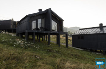 Котеджі BARNHOUSE TATARIV