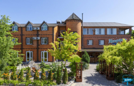 Отель "Мандарин"