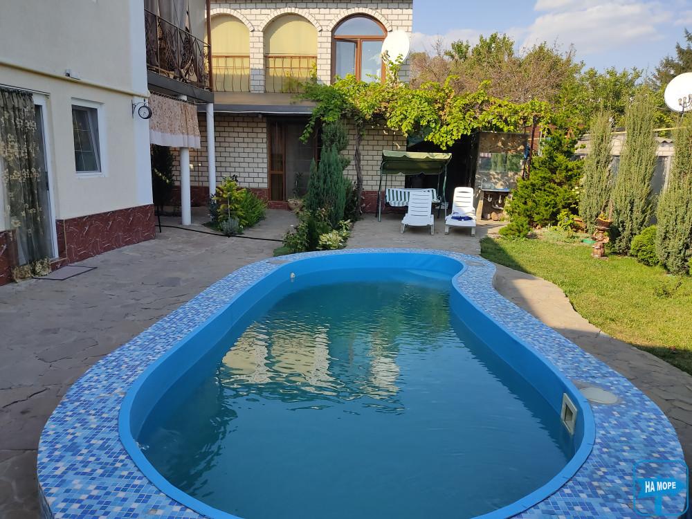 "Набережная 3/2" Гостевой дом