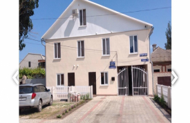 У моря на Набережной