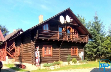 Садиба «СМЕРЕКОВИЙ ЗРУБ»