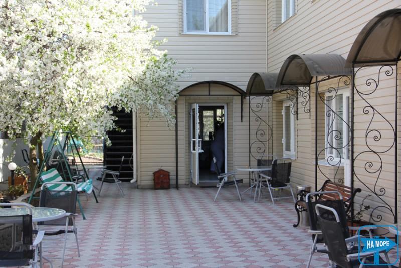 "Чубаря 13а" Гостевой дом