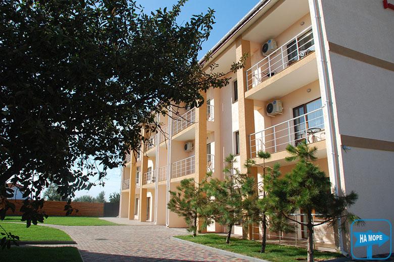 Готель «Нибас»