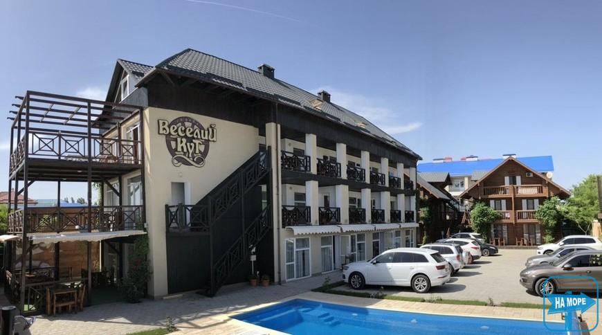 Отель "Веселий Кут"