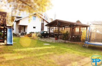 Садиба «ЗАХАРОВА ОСЕЛЯ»