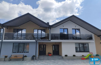 Затишний Двір