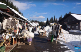 Сувенирный рынок в Яблонице