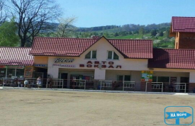 Автостанція у Яремчі