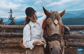 Прогулянки на конях у Ворохті. Клуб Верхи